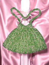 Load image into Gallery viewer, Hand crocheted Fan Purses