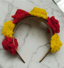 Load image into Gallery viewer, Hand crocheted flower crown