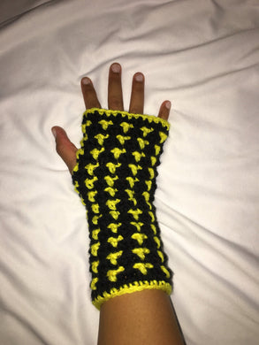 Hand Crocheted Black & Yellow Sports Theme Adult Size Hand Warmers v1